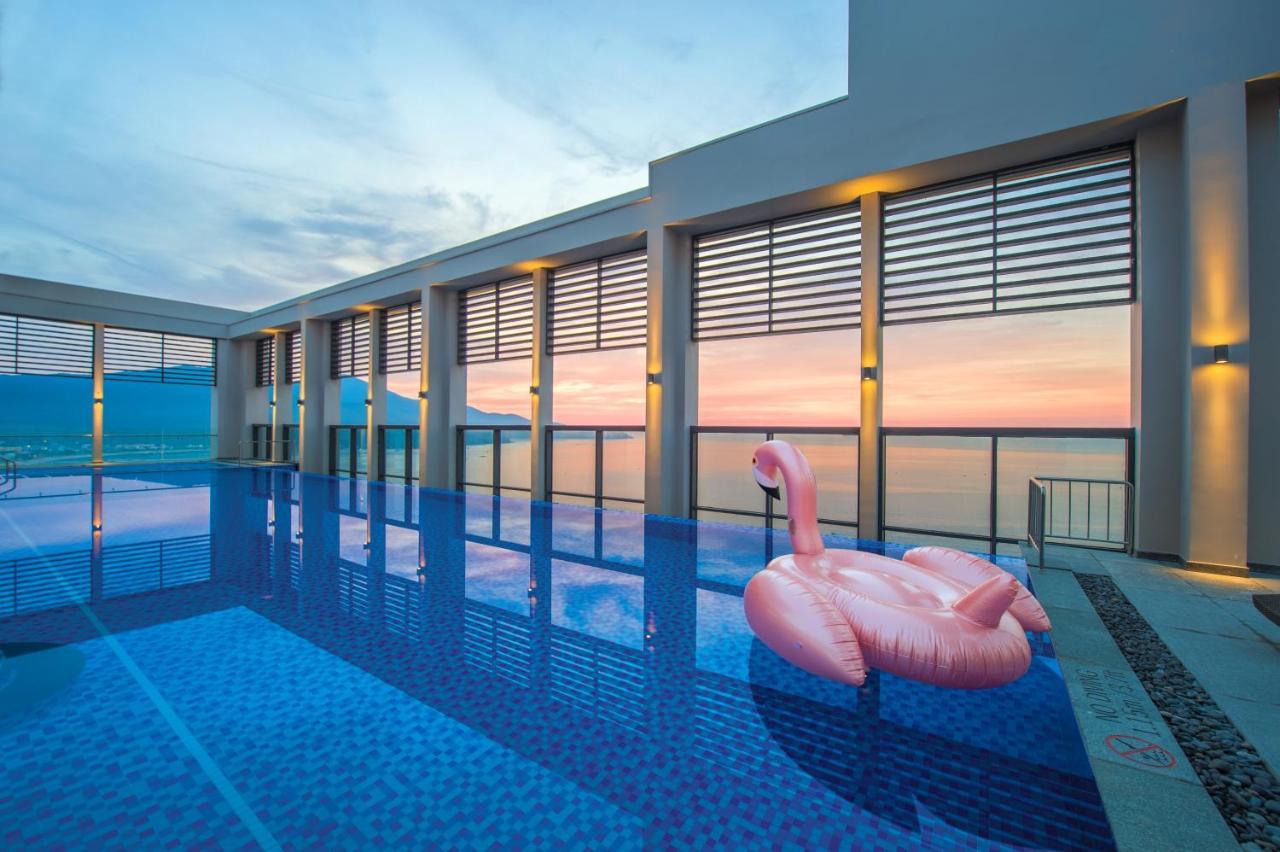 Luxury Beach Condo 5-Star, Rooftop Pool Danang Exteriér fotografie